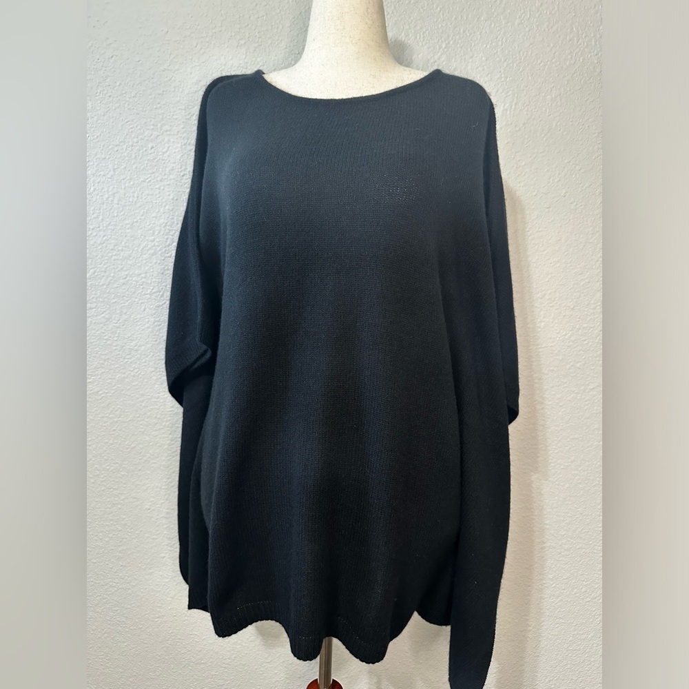 Calypso St. Barth Black Cashmere Boatneck/Crewneck Poncho Tunic Sweater. Size L